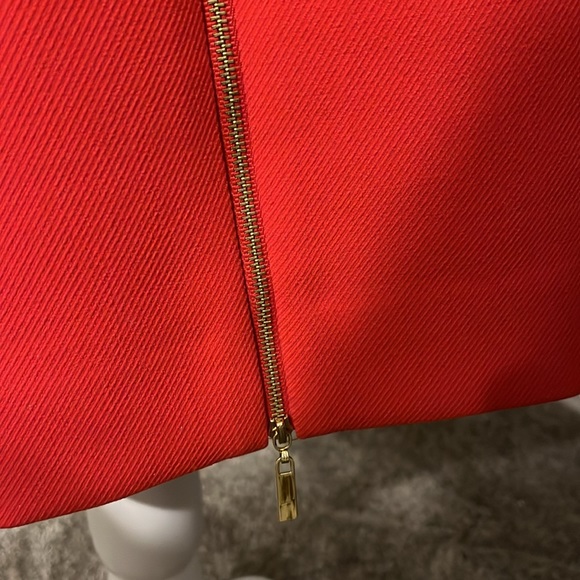 Beautiful Red Antonio Melani Skirt - Picture 3 of 5